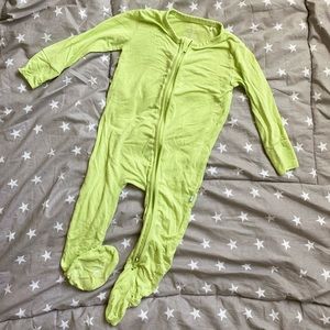 Posh peanut 12-18 month footie